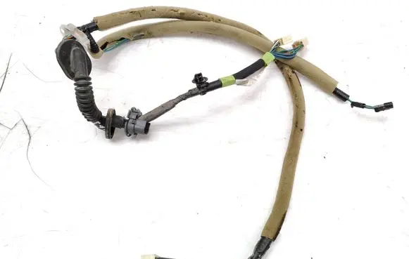 Toyota Avensis T250 Tailgate/trunk wiring harness 8218405100