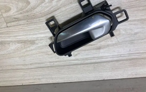 Nissan Juke II F16 Front door interior handle 806715FA6A