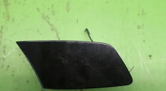 Toyota RAV 4 (XA40) Tow hook cap/cover 5212262010
