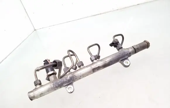 Fuel main line pipe