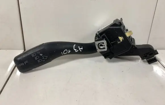 Audi A3 S3 8P Indicator stalk 8P0953513E