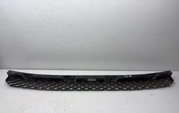 Volkswagen Golf V Rear bumper mounting bracket 1K9807863 040808