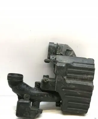 Hyundai i30 Intake resonator 282113X900