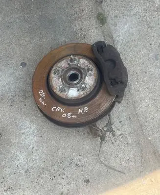 Honda CR-V Front wheel hub