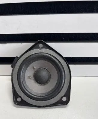 Porsche Cayenne (92A) Panel speaker 7PP035828D