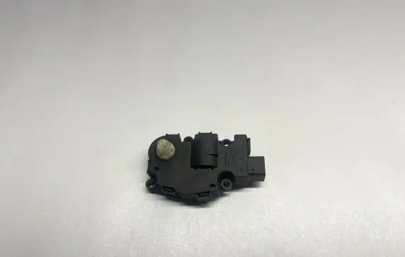 BMW 5 F10 F11 Intake manifold valve actuator/motor EFB430 K9749006