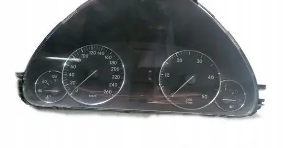 Mercedes-Benz C W203 Speedometer (instrument cluster) A2035409547