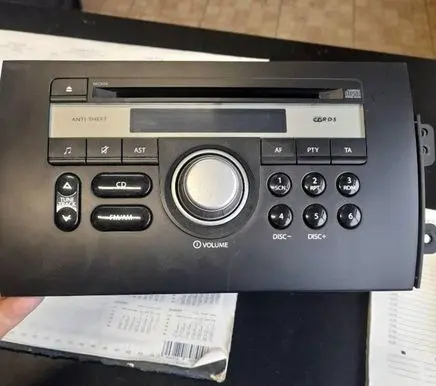 Fiat Sedici Radio/CD/DVD/GPS head unit 3910179J0 3910179J00CAT