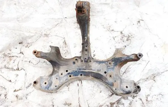 Toyota Corolla Verso AR10 Front subframe