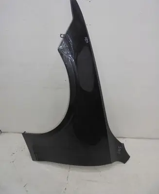 Volvo S90, V90 Fender