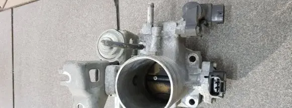 Toyota Tacoma I Electric throttle body valve 