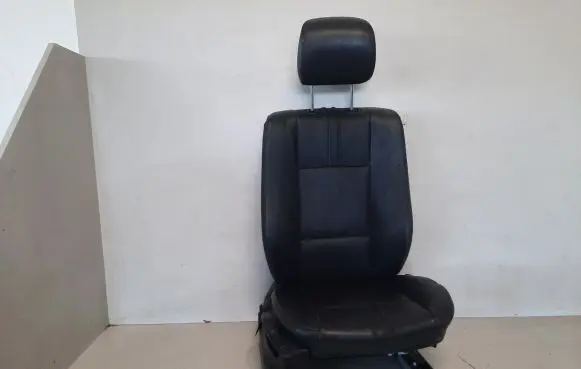 BMW X3 E83 Front passenger seat 