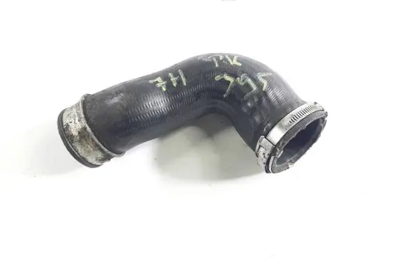 Volkswagen Transporter - Caravelle T5 Intercooler hose/pipe 