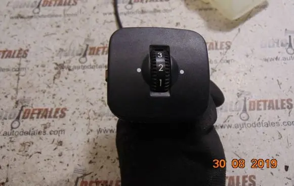 Mercedes-Benz S W220 Seat control switch A2208000878