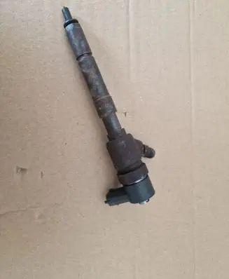 Fiat Fiorino Fuel injector 0445110316