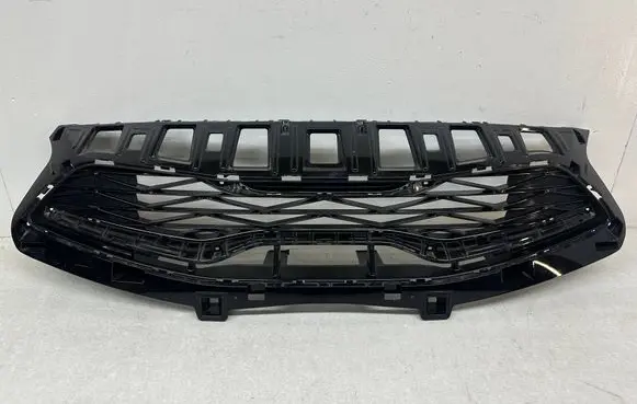 KIA Ceed Front grill 86351J7DB0 86350J7D30 86351-J7DB0