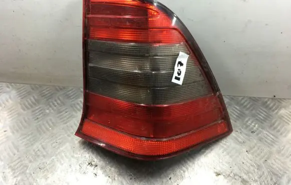 Mercedes-Benz C W203 Rear/tail lights