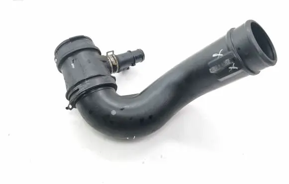 Mazda CX-5 Intercooler hose/pipe SH0113225 SH0113231