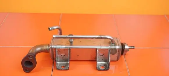 Ford Ranger EGR valve cooler 20MB27