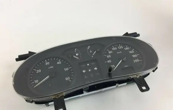 Renault Trafic II (X83) Speedometer (instrument cluster) P8200279062 W1821