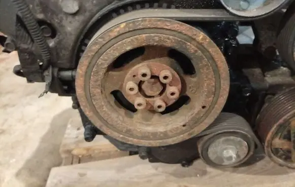 Mazda 3 II Crankshaft pulley