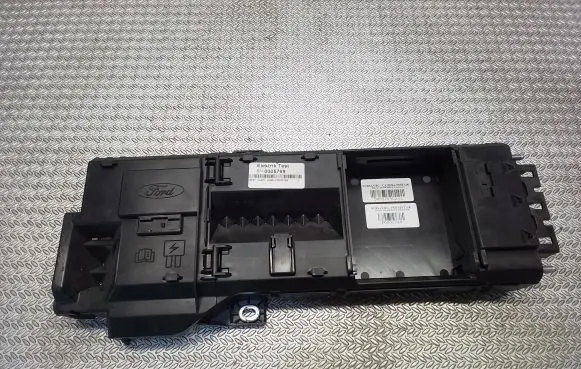 Ford Transit Custom Fuse module BK2T14401