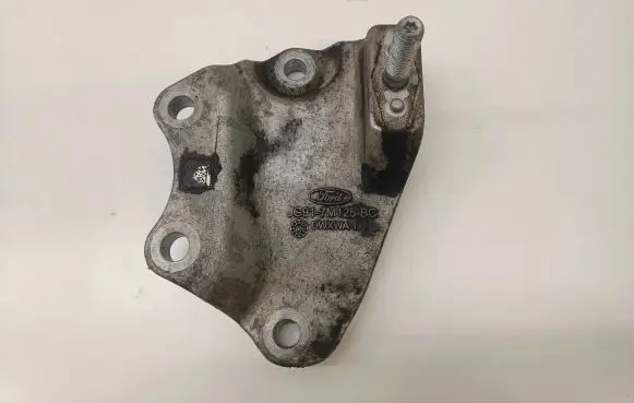 Ford Mondeo MK V Engine mounting bracket JG917M125BC