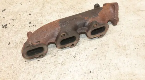 Audi A6 S6 C6 4F Exhaust manifold 059253033F