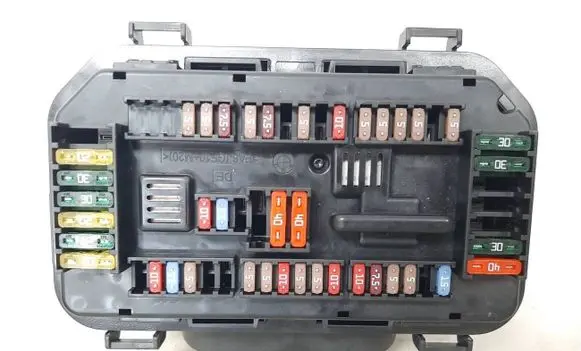BMW 2 F22 F23 Fuse box set 9337879