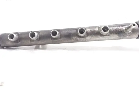 Opel Zafira B Fuel main line pipe 55200266 0445214056