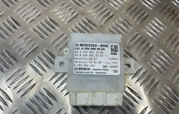 Mercedes-Benz C W204 Parking PDC control unit/module A2049009004