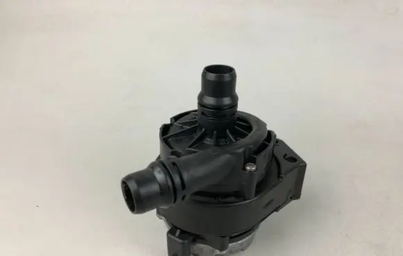 Peugeot 2008 II Electric auxiliary coolant/water pump 9827567880
