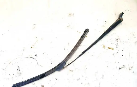 Renault Scenic I Front wiper blade arm 7700843525