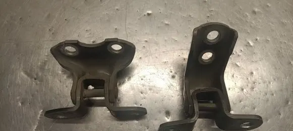 Toyota Prius+ (ZVW40) Front door hinge set 6871012151