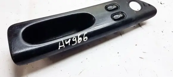 Renault Laguna I Electric window control switch 7701672454E