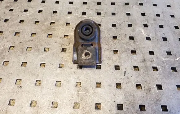 Subaru Outback Radiator mount bracket