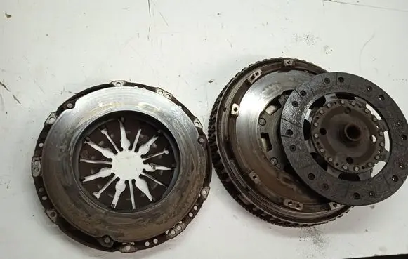Renault Megane III Clutch set kit 302059210R