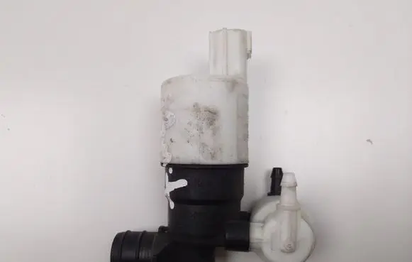 Ford C-MAX II Windscreen/windshield washer pump BK2117K624BA