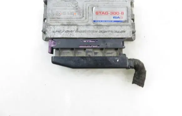 Audi A6 S6 C5 4B LP gas control unit module 110R004534