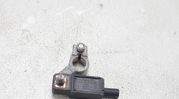 Toyota C-HR I Battery relay fuse 288500Y020
