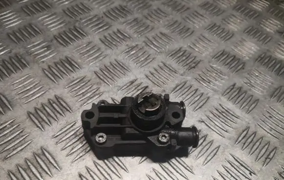 Mercedes-Benz Vaneo W414 Fuel injection high pressure pump 6110900250 A6110900250