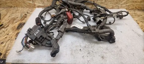 Toyota Auris E180 Engine installation wiring loom 821210Z270D