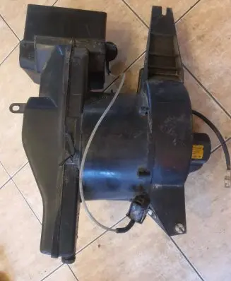 Volkswagen Transporter - Caravelle T4 Interior heater climate box assembly housing 703819996 701819021b