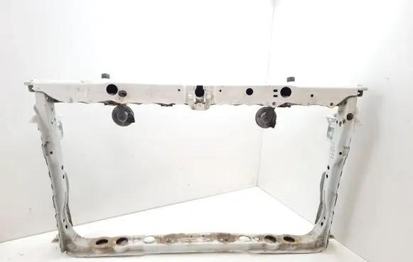 Toyota Prius (XW30) Radiator support slam panel