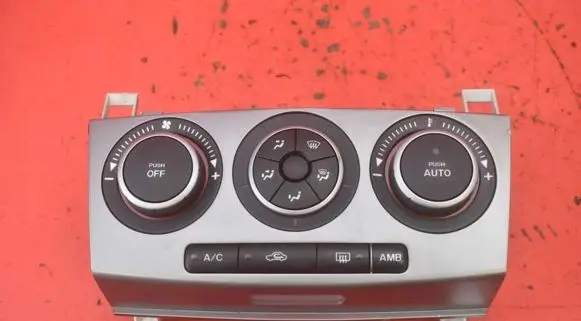 Mazda 3 I Climate control unit K1900BS3N