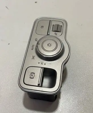 Mercedes-Benz GLE W167 Light switch A1679051201