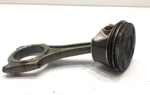 Audi A6 Allroad C8 Piston with connecting rod R6MK