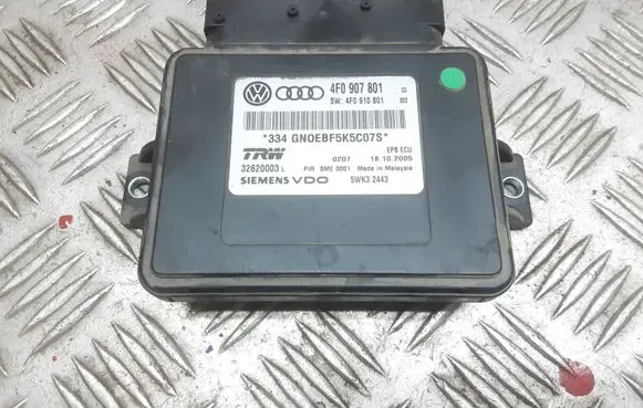 Audi A6 S6 C6 4F Hand brake control module 4F0907801