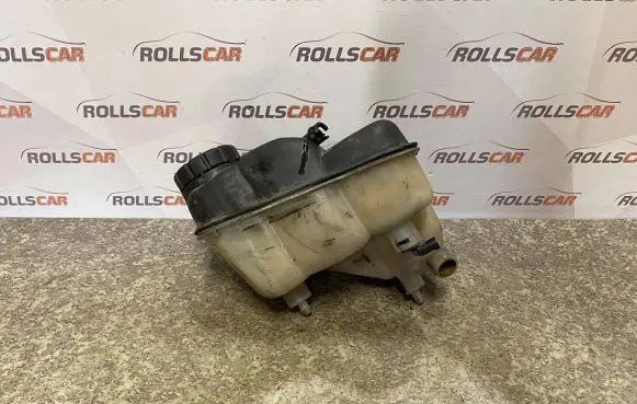 Mercedes-Benz E W211 Coolant expansion tank/reservoir 2115000049
