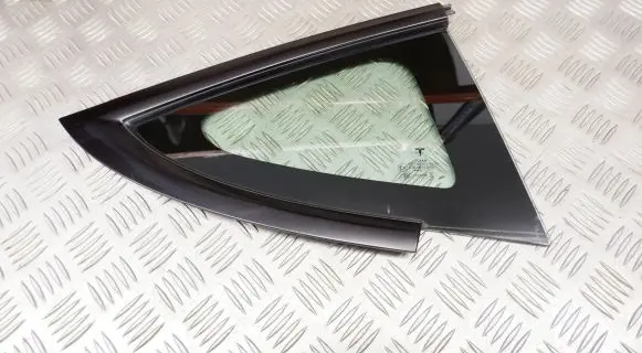 Tesla Model 3 Rear side window 151497901B